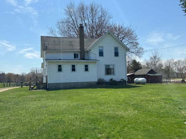 3676 Harding St, Conklin, MI 49403