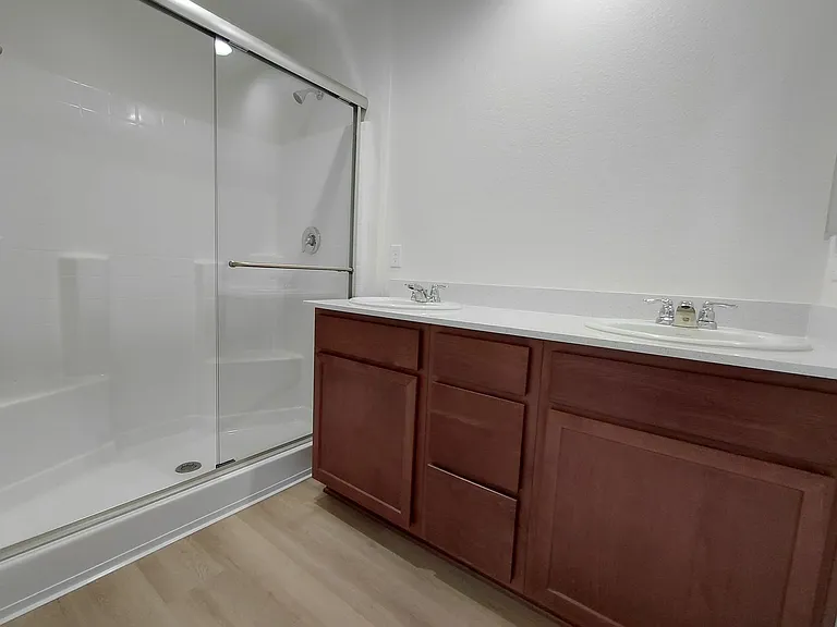 475 Palomino Ct — Photo 34