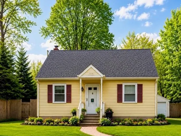 215 Manor Road, Huntington, NY 11740