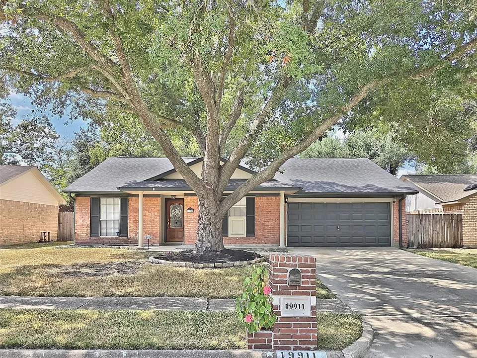 19911 Bambiwoods Dr