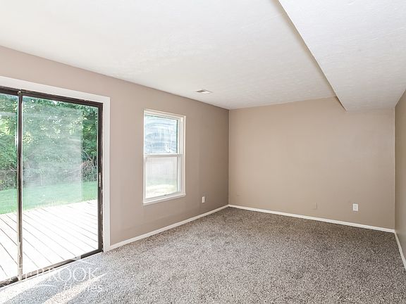4th image of 4190 Copperfield Ln