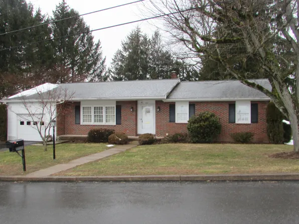 801 Hillside Rd, Sunbury, PA 17801