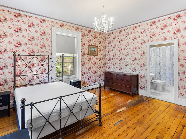 144 Benefit St — Photo 2