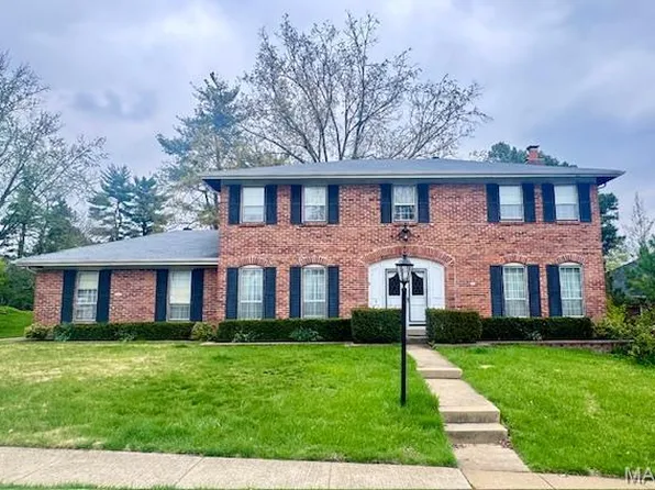 1808 Cayman Ct, Chesterfield, MO 63017