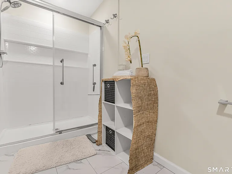 462 Glendale Ave #20 — Photo 15