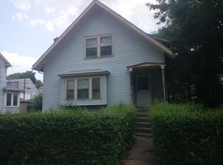 50 Bourne St, Jamaica Plain, MA 02130