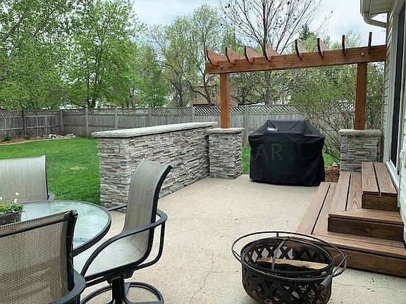 4th image of 1453 Elmwood Ct