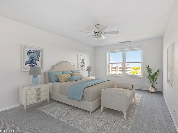 5th image of 4545 W Touhy Ave APT 605E