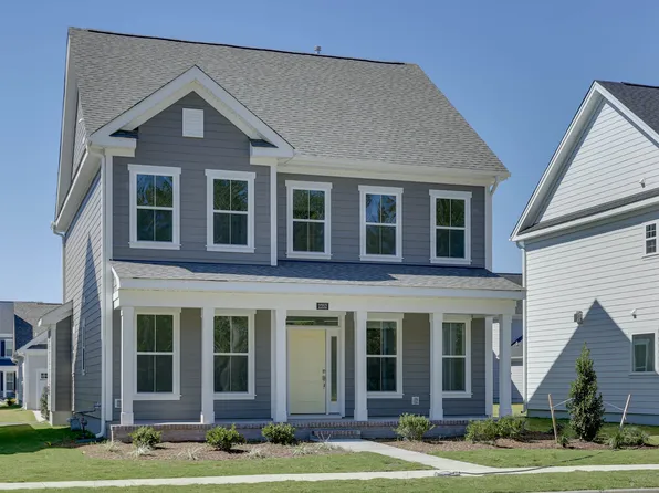 Avon Plan, Manor Homes at Jolliff Landing