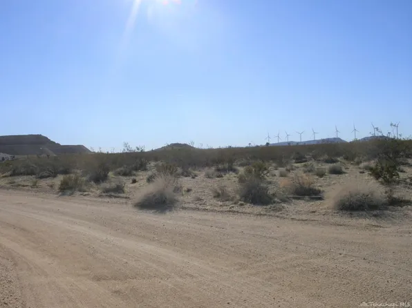 3800 Alder Ave #37, Mojave, CA 93501