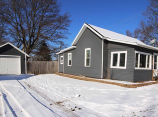 1201 5th St, Three Rivers, MI 49093