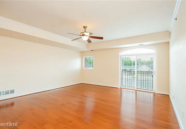 283 S Zeeb Rd — Photo 9
