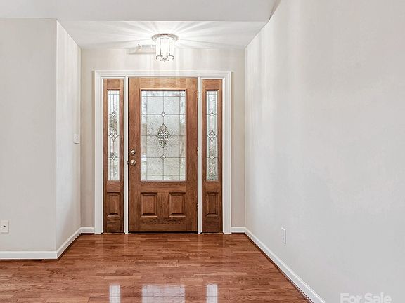 3rd image of 2104 Pinefield Ct