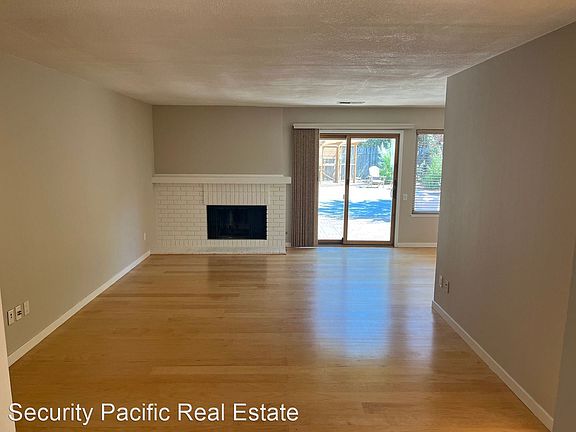 4th image of 3576 Morningside Dr
