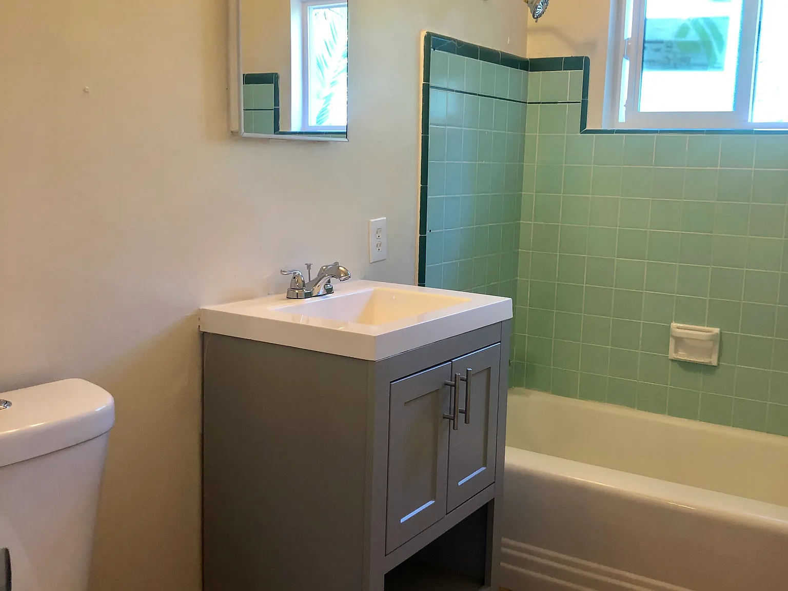 1 bed, 500 sqft, $1,850 — Photo 4