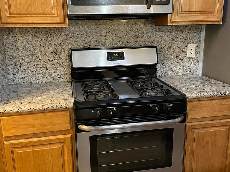 2288 Segundo Ct #1 — Photo 6
