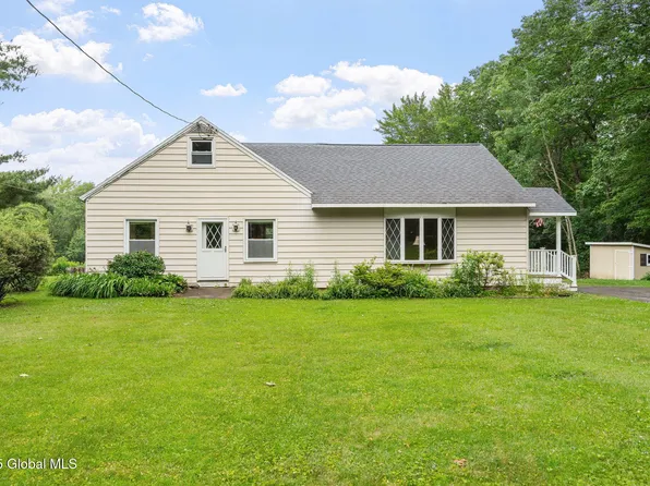862 Sacandaga Road, Schenectady, NY 12302