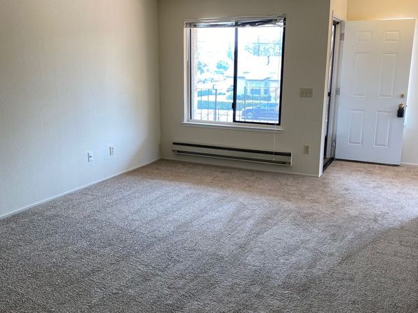 403 Roosevelt Ave APT 6