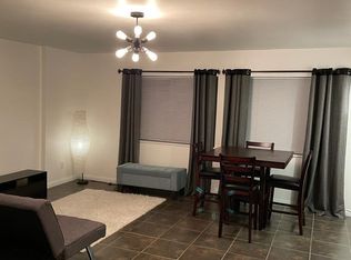 22812 Calabash St UNIT C, Woodland Hills, CA 91364