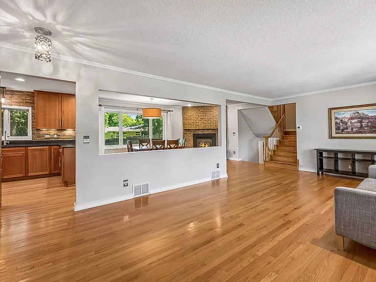 6013 Porter Ln — Photo 5