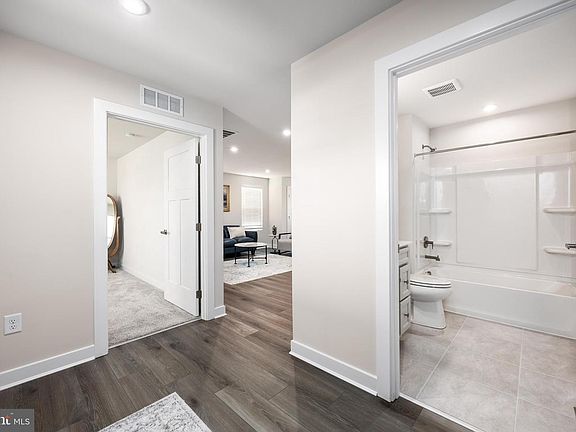 4th image of 25104 Aspen Cir