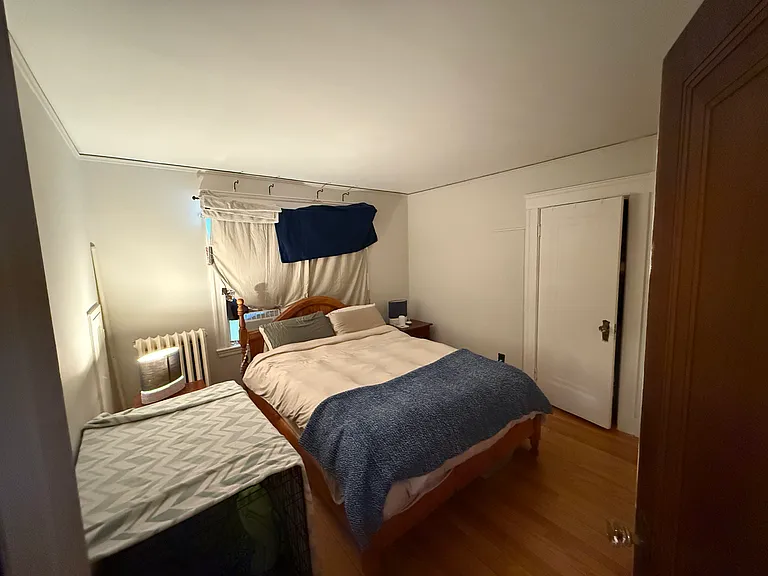 10 Edgecliff Rd #1 — Photo 12