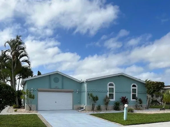 6103 Avenida Las Colinas, North Fort Myers, FL 33903