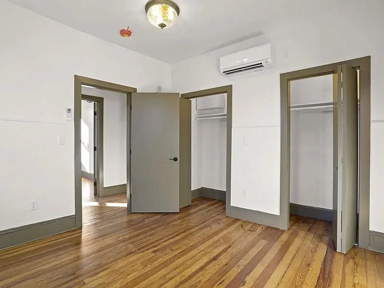 67 Plymouth St #2 — Photo 8