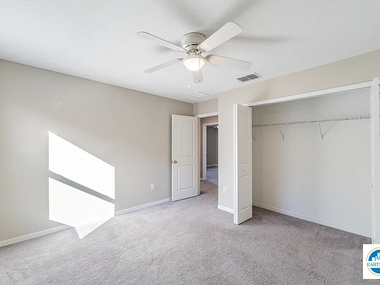 10201 Boggy Moss Dr — Photo 32