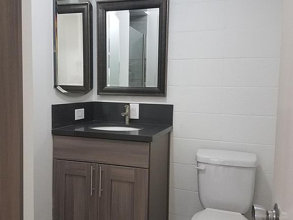 5th image of 1515 Ward Ave APT 903