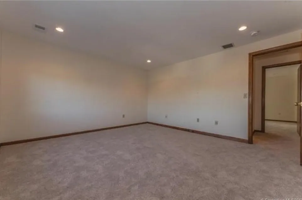 2 bed, 1.5 bath, 1310 sqft, $2,100 — Photo 1