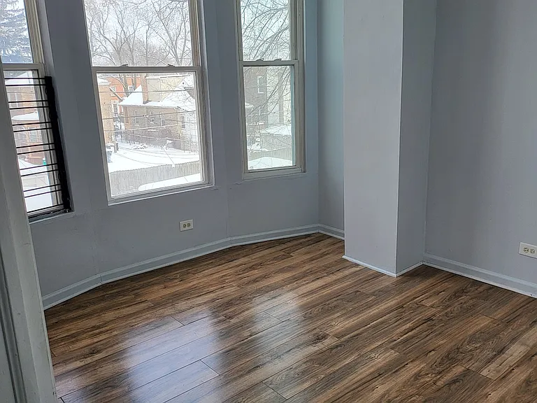 6729 S Saint Lawrence Ave #2 — Photo 2