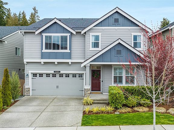 2nd image of 8439 29th Pl NE