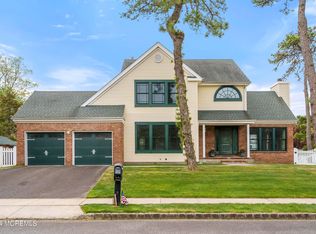 82 Ida Ln, Brick, NJ 08724