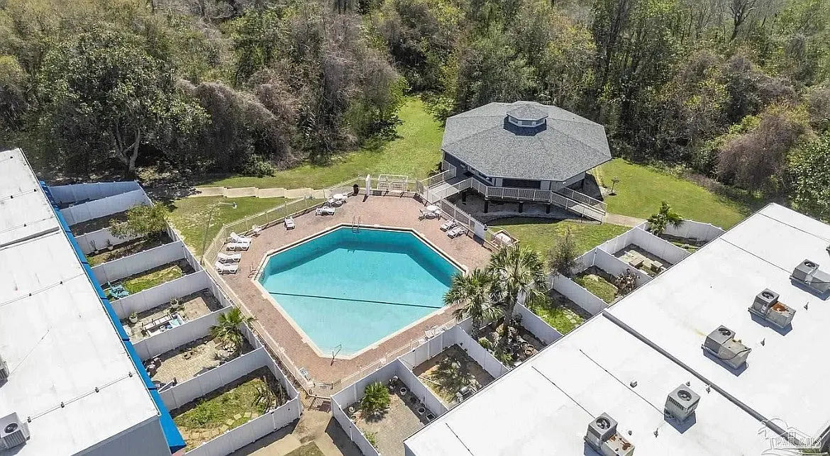 201 Pensacola Beach Road — Photo 3