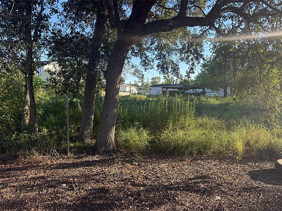 2nd image of 0 Linda Dr