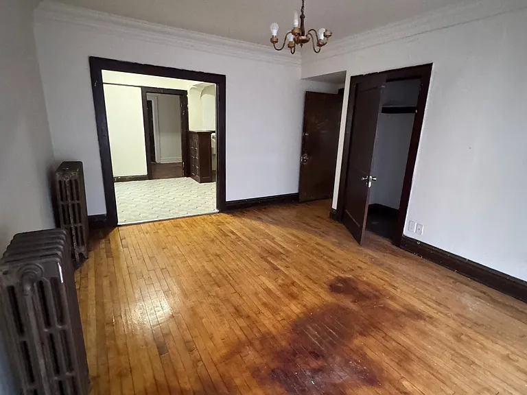 823 S 22nd St #1 — Photo 5