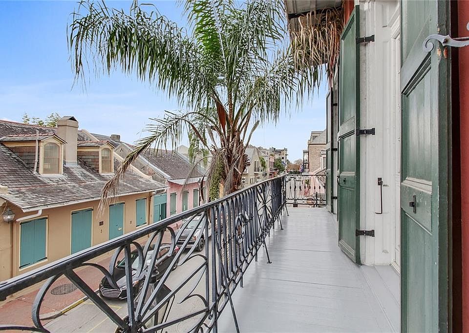 1st image of 927 Toulouse St #2