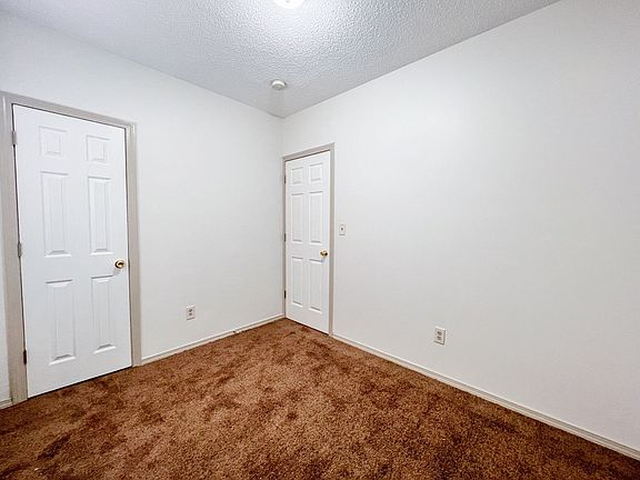 5th image of 50 Elliott St APT 1E