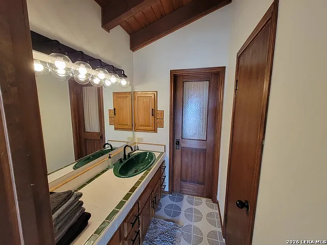 2059 Glenn Dr — Photo 14