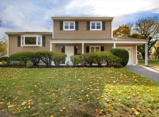 15 Barker Rd, Somerset, NJ 08873