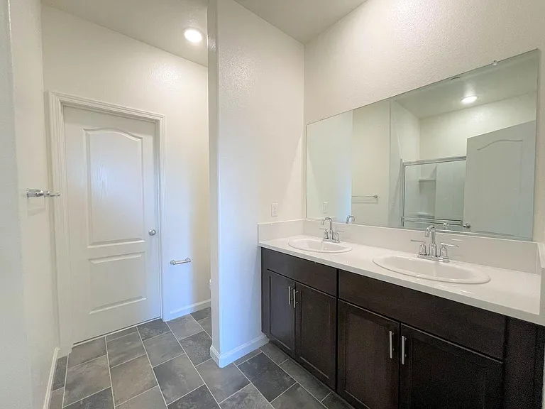 4211 Candle Ct — Photo 18
