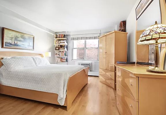 5th image of 303 W 66th St APT 10KE