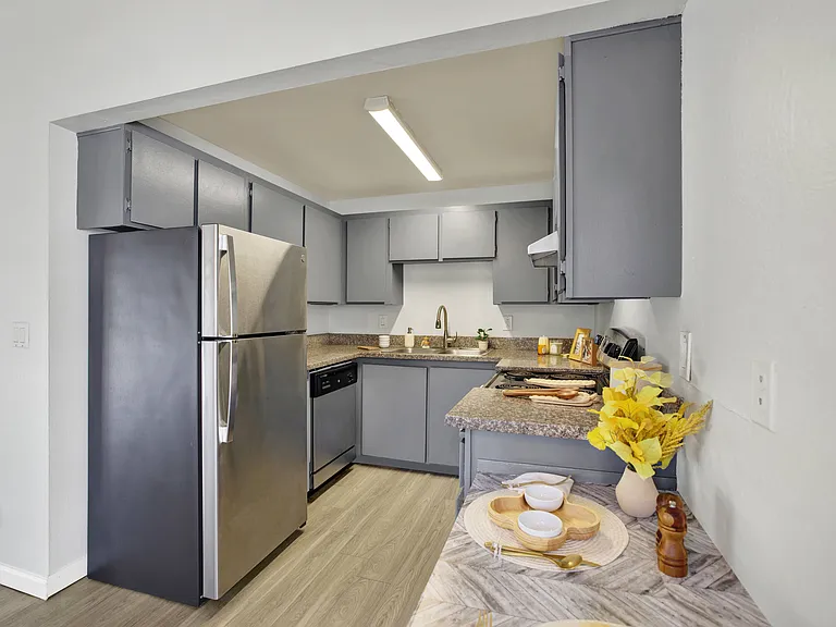 Arden Park Apartments — Photo 18