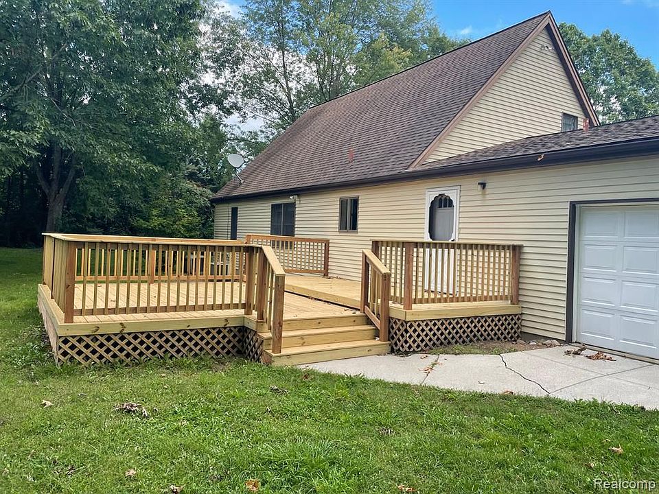 2nd image of 6673 Brookside Ln
