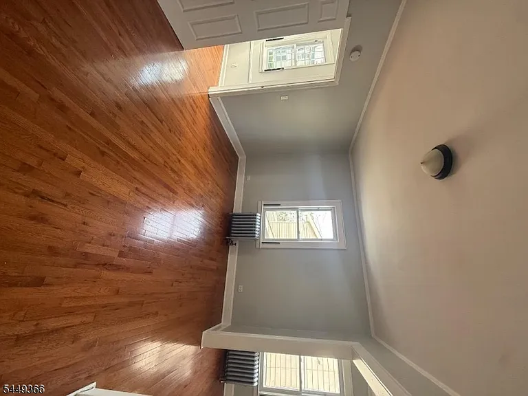 117 Grove St #2 — Photo 7