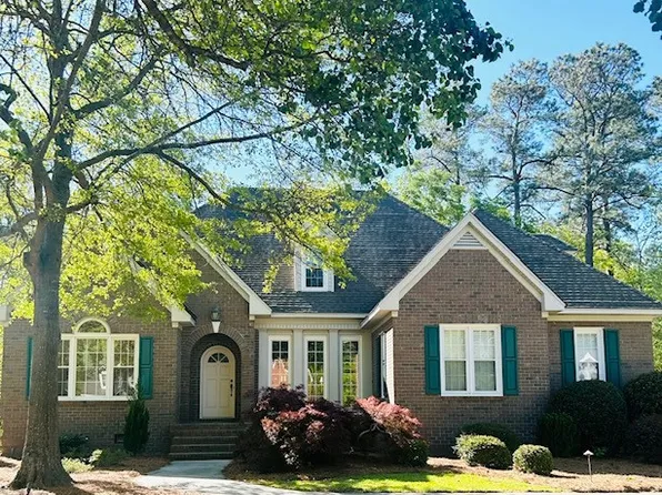 4932 White Oak Dr, Lumberton, NC 28358