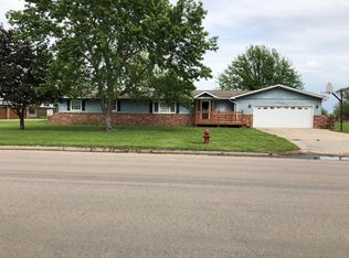 731 Main St, Courtland, KS 66939