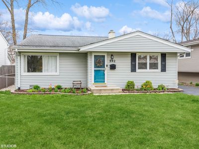 592 Lowden Ave, Glen Ellyn, IL, 60137