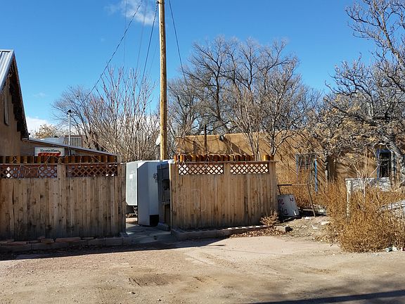3rd image of 2 Grazing Elk Dr